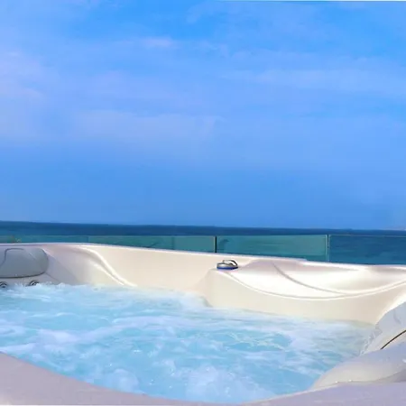 Thalia With Hot Tub And Sea View Apartment Agios Prokopios (Naxos)