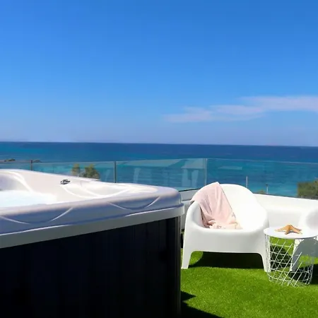 Thalia With Hot Tub And Sea View Agios Prokopios (Naxos)